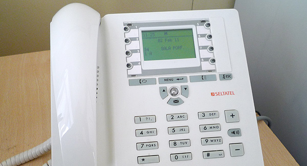 A photo of a landline phone.