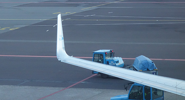 A photo of the cargo area of an airport.